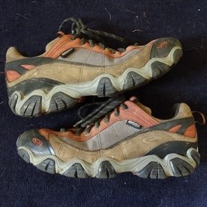 Men's Oboz Firebrand II Hiking Shoes size 11.5